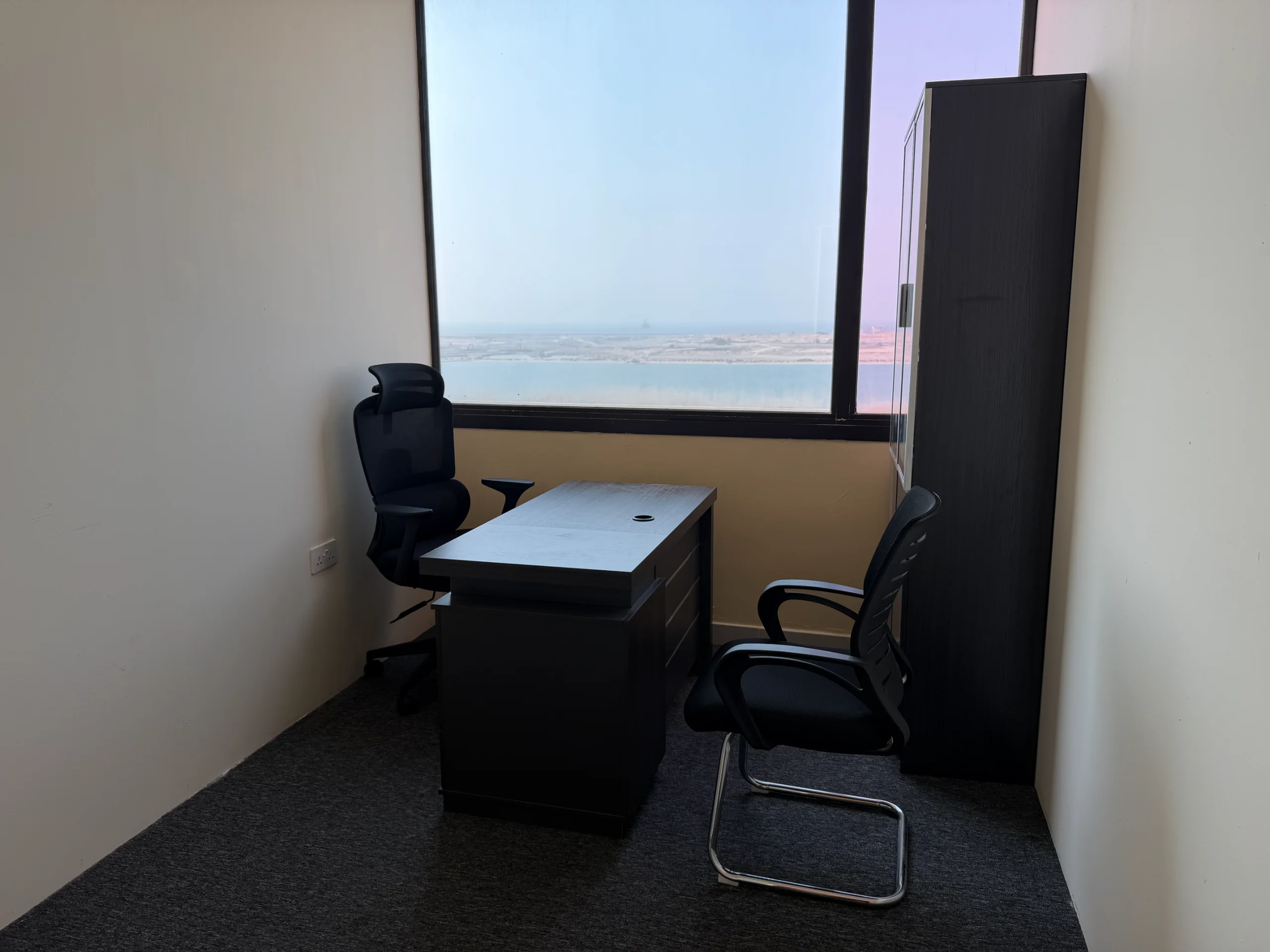 Fully Serviced Offices  | Professional Setup | Abu Dhabi — photo 2