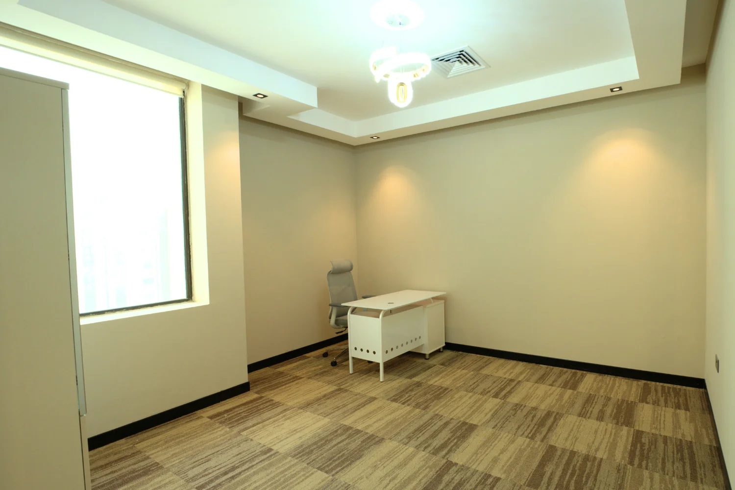 Executive Serviced Offices in Abu Dhabi | Spacious & Professional — photo 2