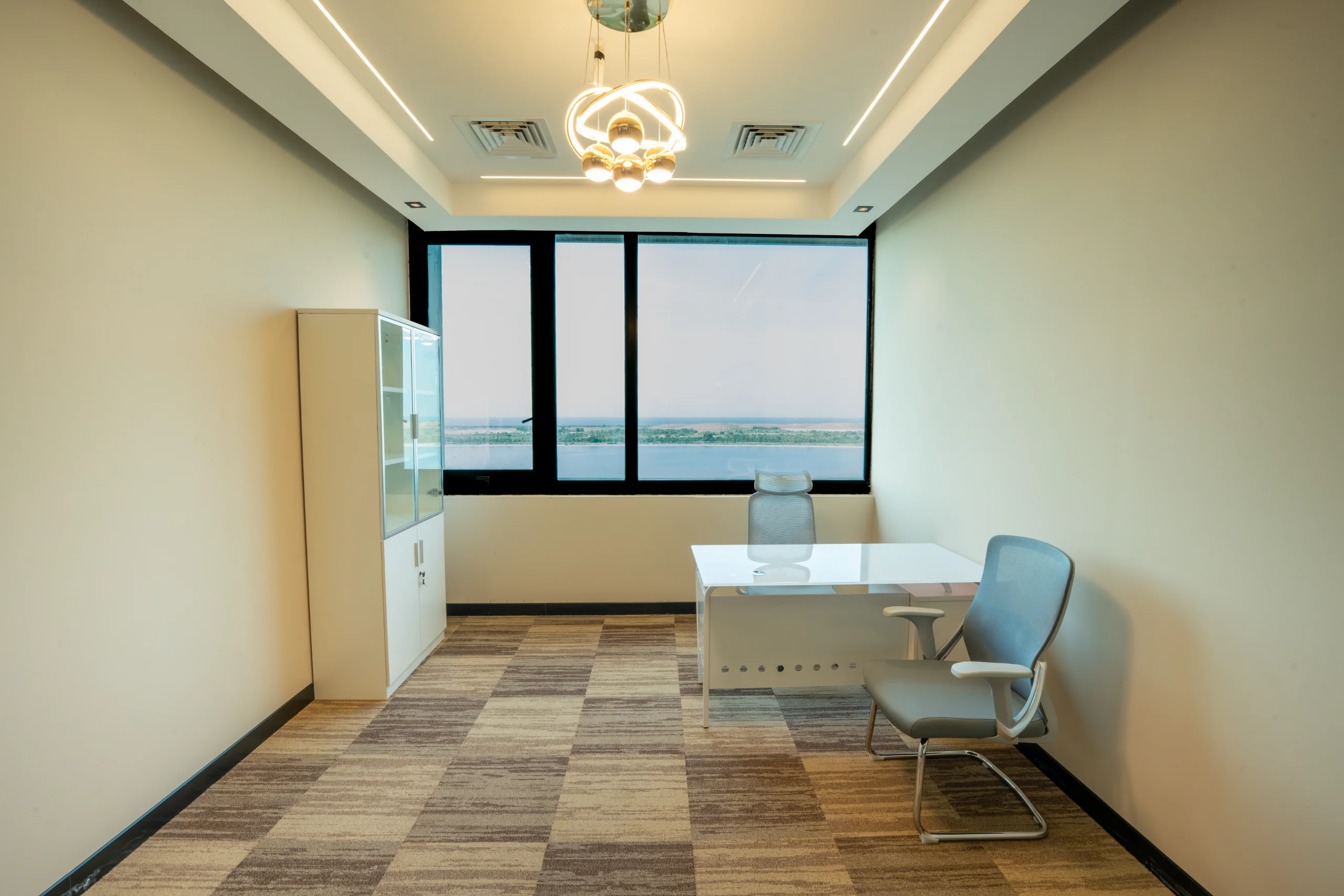 Executive Serviced Offices in Abu Dhabi  | Spacious & Professional — photo 2