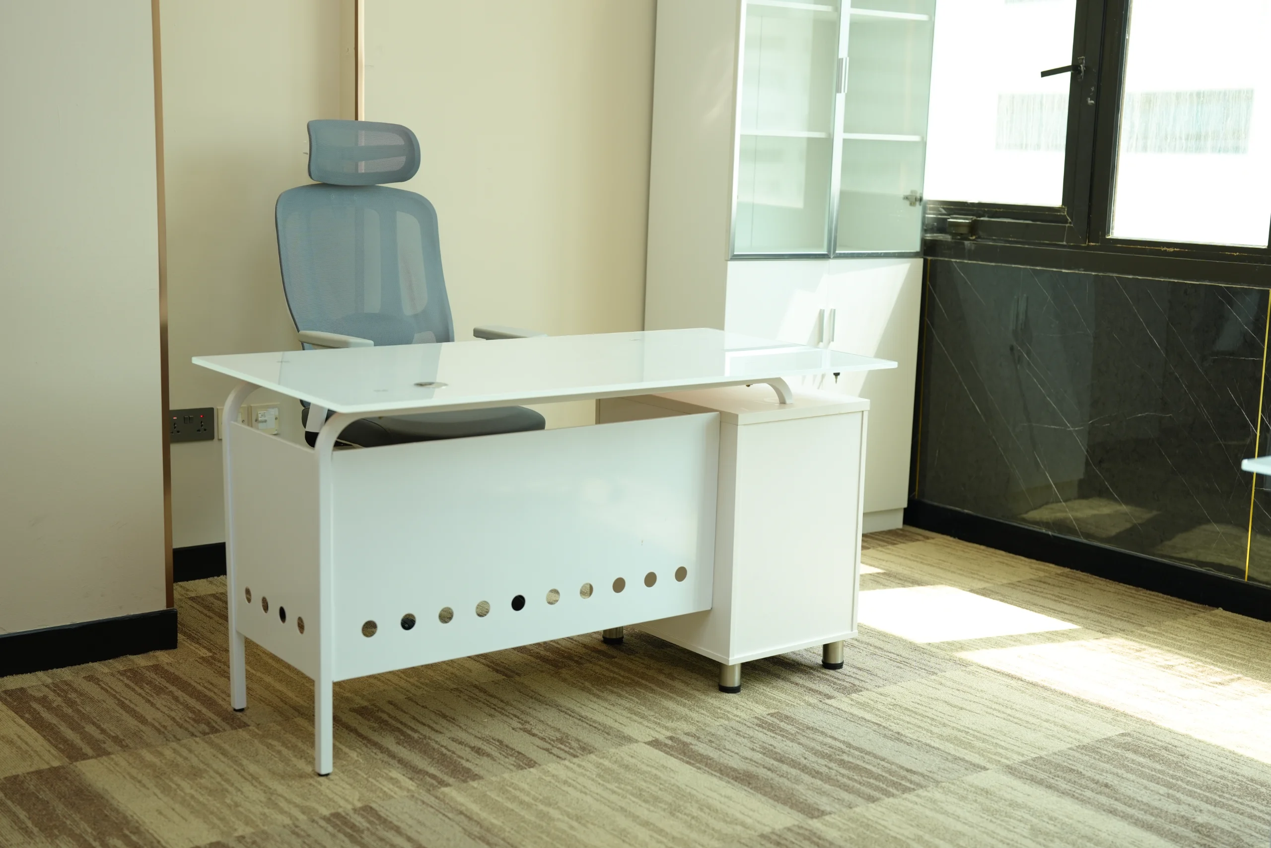 Premium Serviced Offices in Abu Dhabi | Spacious & Refined Workspace
