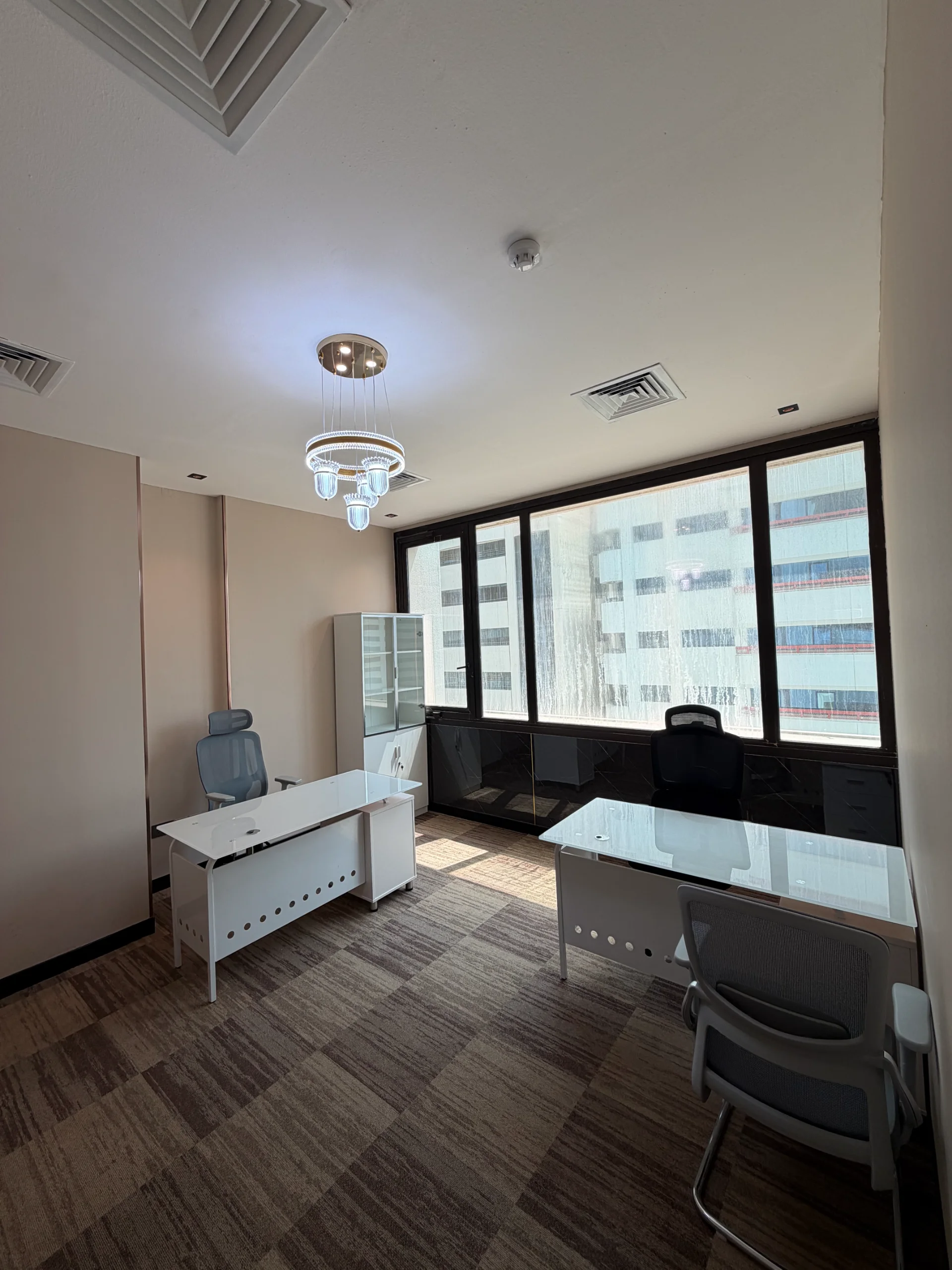 Premium Serviced Offices in Abu Dhabi | Spacious & Refined Workspace — photo 5